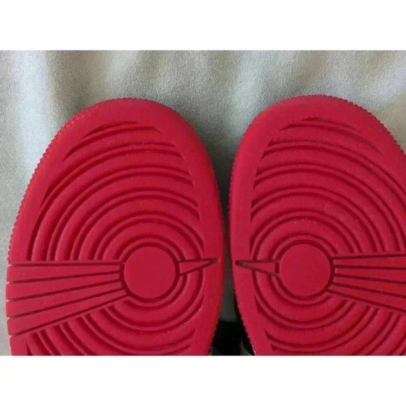 Nike Air Jordan 1 Mid SE GS Sz 4Y Ugly Sweater Red Black Christmas DM1208-150 - Picture 10 of 16